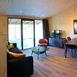 De Scherpenweide, Compleet Landelijk Gelegen Met Jacuzzi Chalet