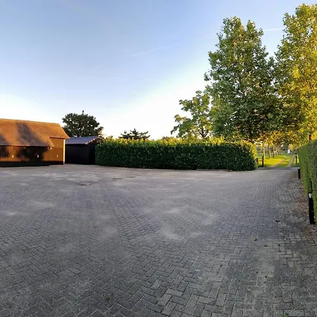 De Scherpenweide, Compleet Landelijk Gelegen Met Jacuzzi