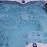 De Scherpenweide, Compleet Landelijk Gelegen Met Jacuzzi Leur
