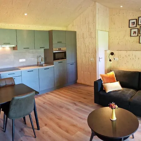 De Scherpenweide, Compleet Landelijk Gelegen Met Jacuzzi Leur